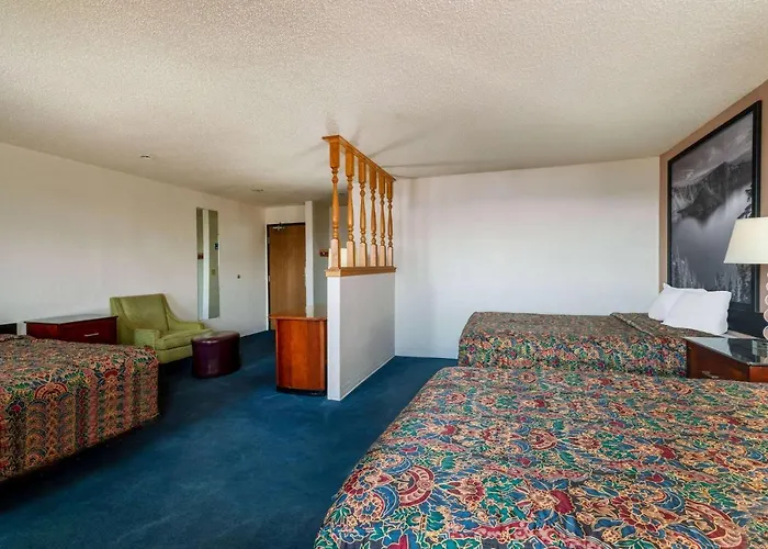 Super 8 By Wyndham Pendleton
