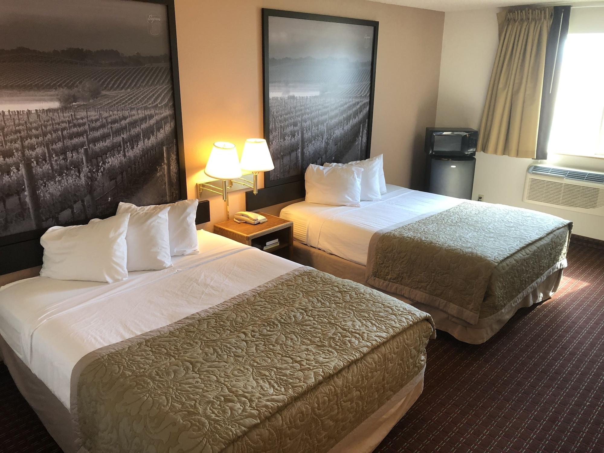 Super 8 By Wyndham 3*