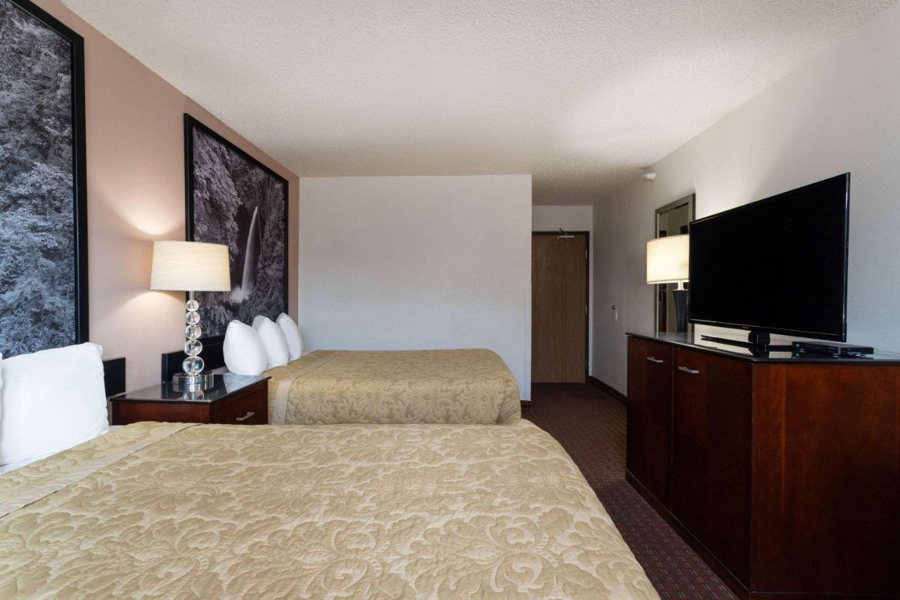 Super 8 By Wyndham Motel Pendleton