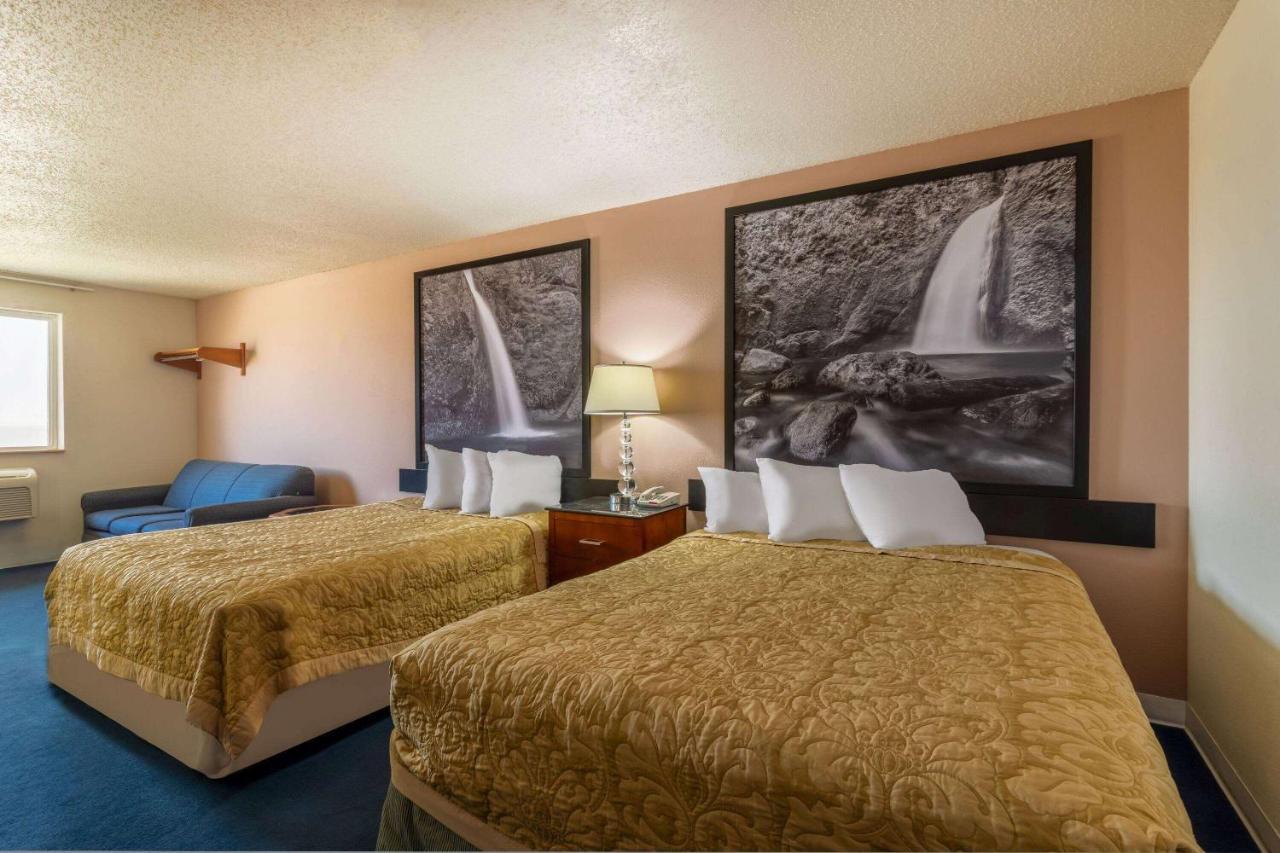 Motel Super 8 By Wyndham 3*